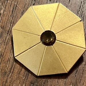 Vintage Avon Gold Tone Octagon Brooch with Gem